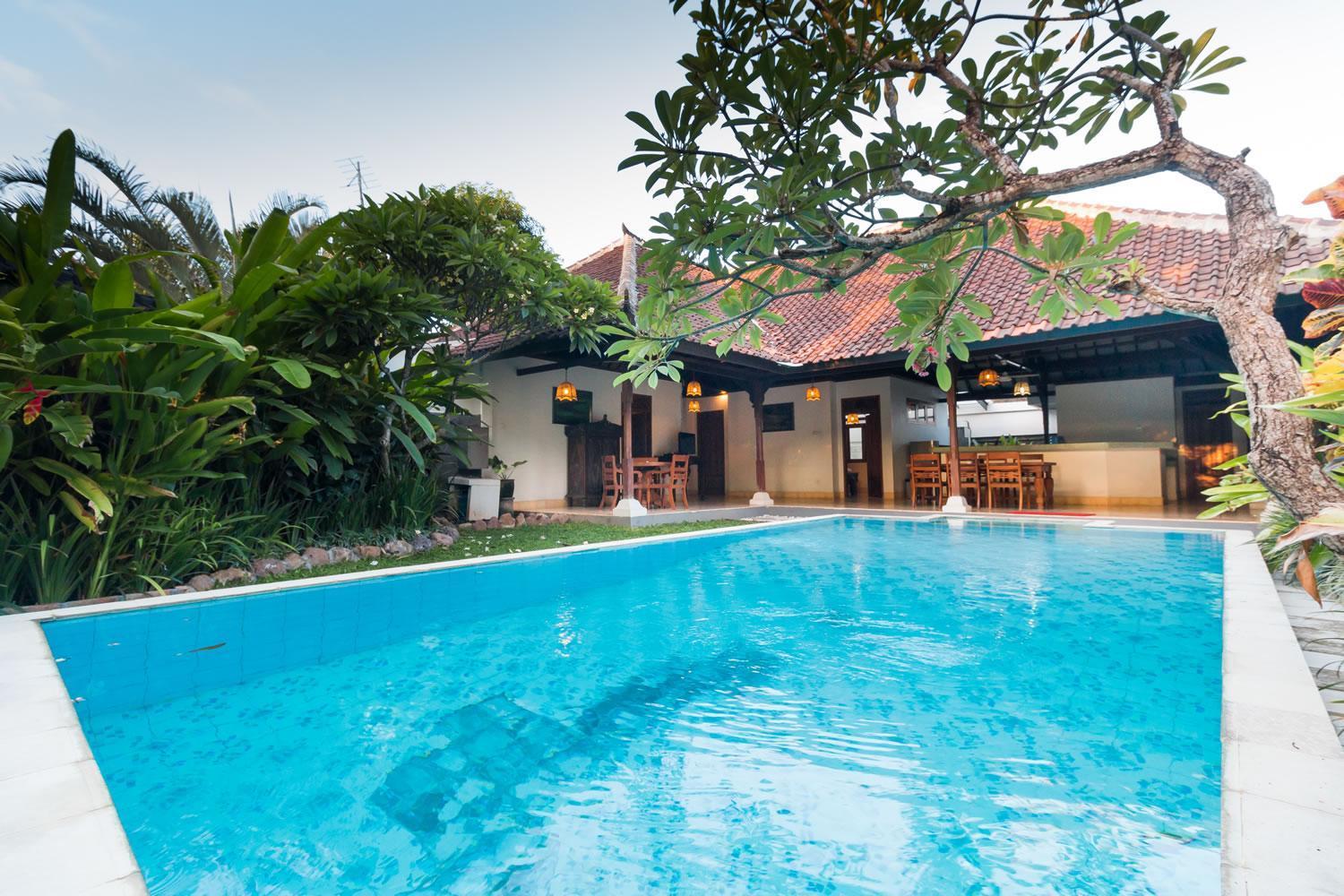 Bali Royal Heritage Villa Seminyak